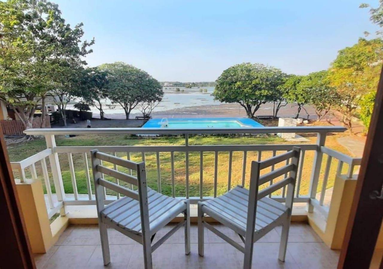 Baan Talay See Cream Resort Samut Songkhram Eksteriør bilde