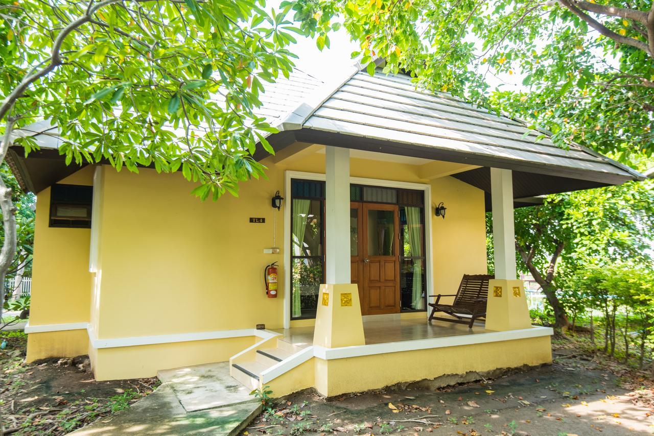 Baan Talay See Cream Resort Samut Songkhram Eksteriør bilde