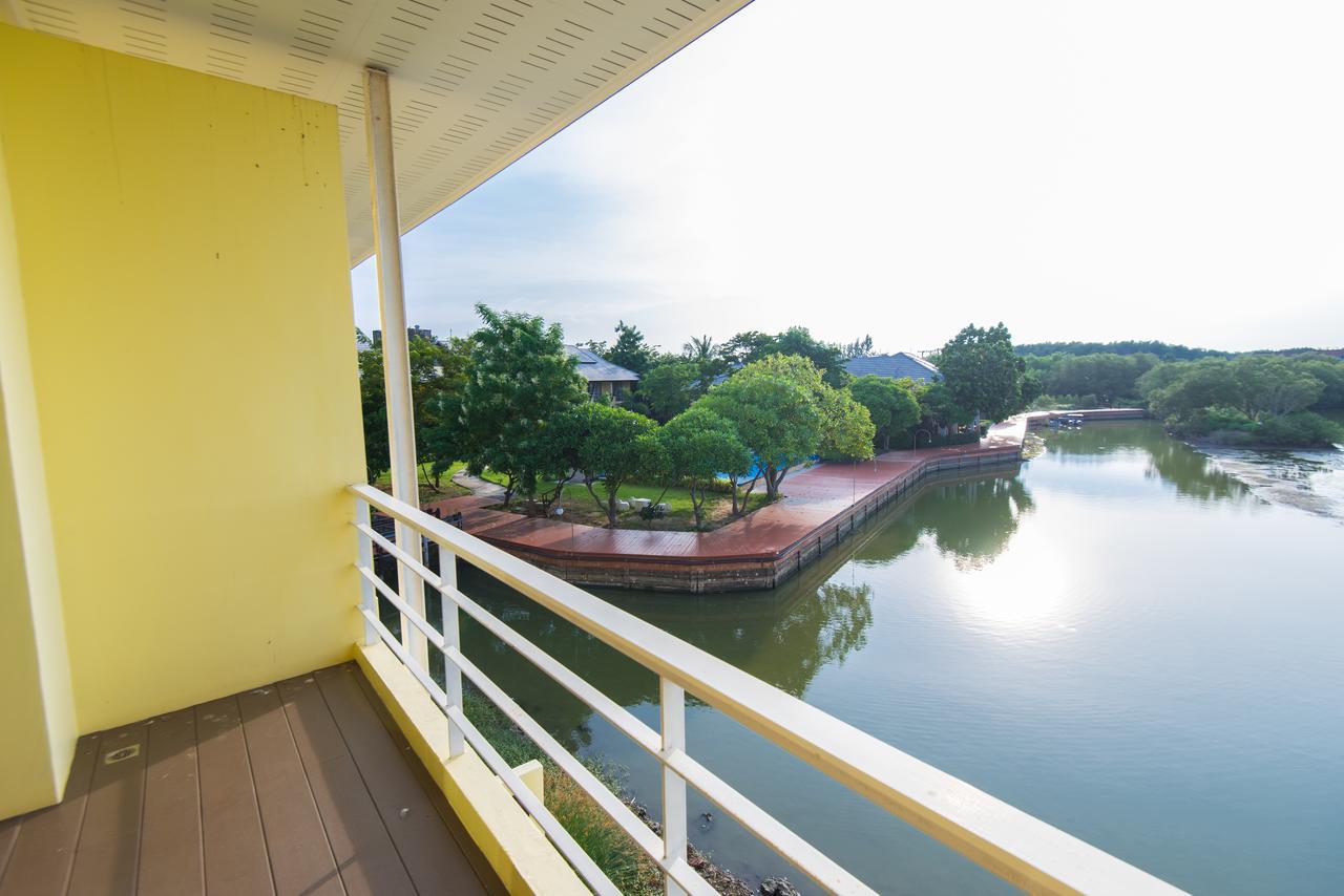 Baan Talay See Cream Resort Samut Songkhram Eksteriør bilde
