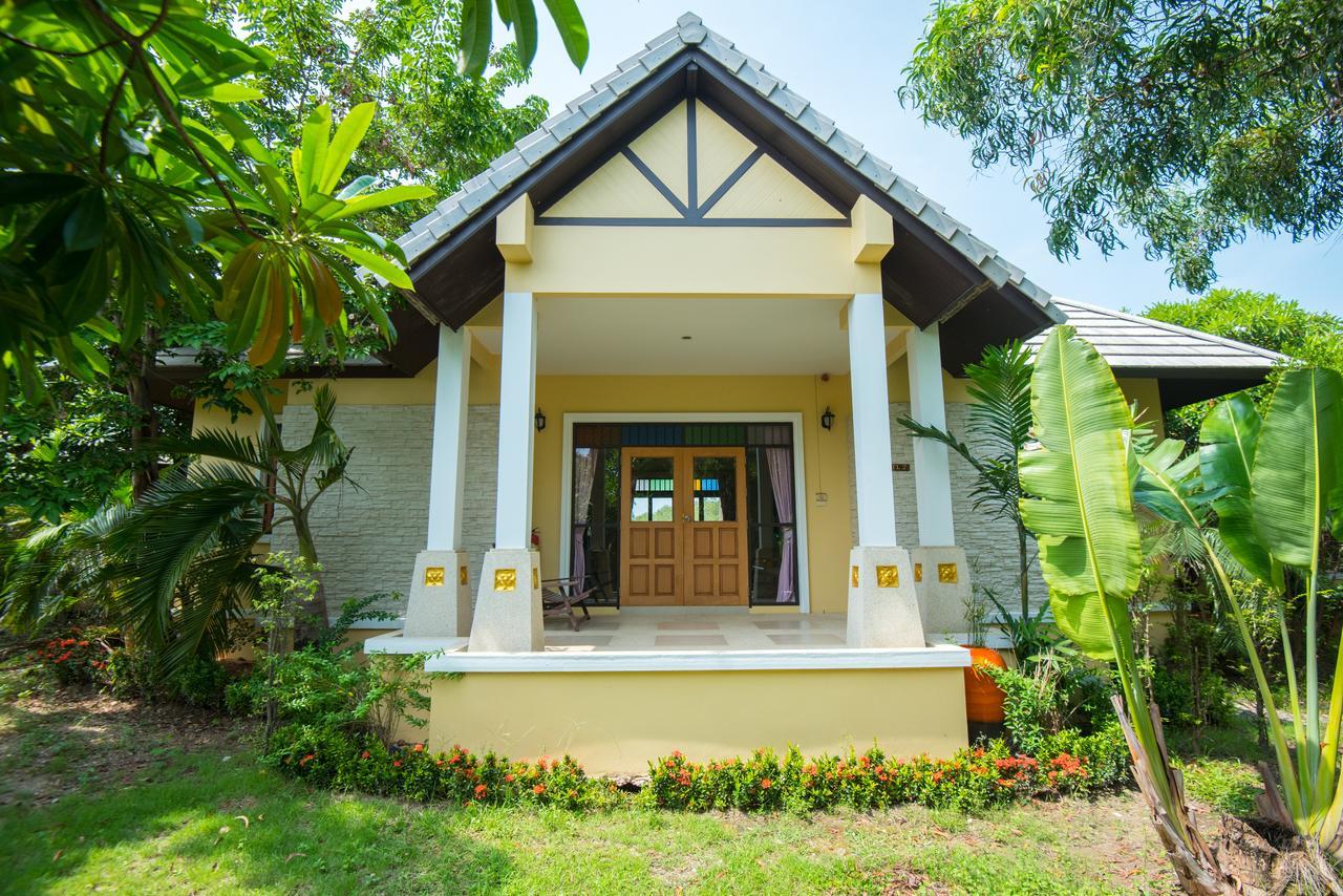 Baan Talay See Cream Resort Samut Songkhram Eksteriør bilde